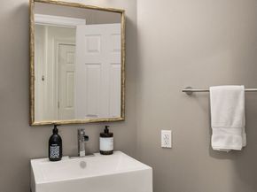 18604 215th Way NE, Woodinville WA 98077