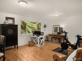 18604 215th Way NE, Woodinville WA 98077