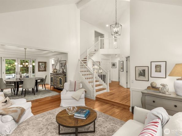 18604 215th Way NE, Woodinville WA 98077