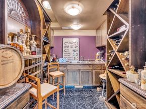 6490 NE Monte Vista Drive, Bainbridge Island WA 98110