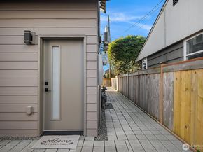 8338 27th Avenue NW B, Seattle WA 98117