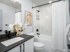 8338 27th Avenue NW B, Seattle WA 98117