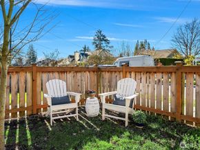 8338 27th Avenue NW B, Seattle WA 98117