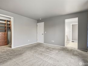 5624 S 233rd Street 41, Kent WA 98032