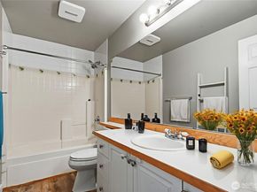 5624 S 233rd Street 41, Kent WA 98032