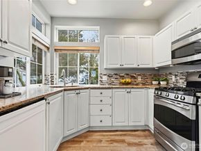 5624 S 233rd Street 41, Kent WA 98032