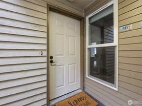 210 Mt Park Boulevard SW F301, Issaquah WA 98027