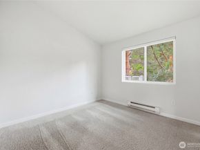 210 Mt Park Boulevard SW F301, Issaquah WA 98027