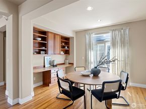 2648 116th Avenue NE, Bellevue WA 98004