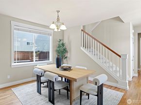 2648 116th Avenue NE, Bellevue WA 98004