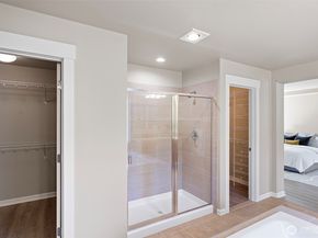 2648 116th Avenue NE, Bellevue WA 98004