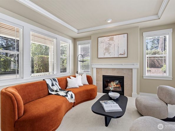 2648 116th Avenue NE, Bellevue WA 98004