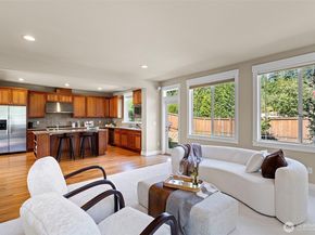 2648 116th Avenue NE, Bellevue WA 98004