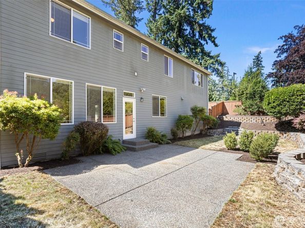 2648 116th Avenue NE, Bellevue WA 98004
