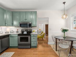 4506 46th Avenue SW, Seattle WA 98116