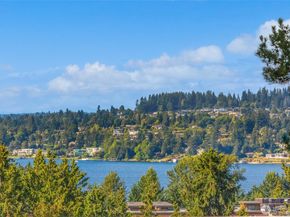 7549 SE 29th Street 305, Mercer Island WA 98040