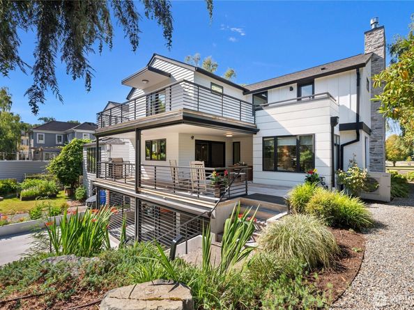 1633 E Calhoun Street, Seattle WA 98112