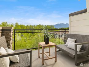 34324 SE Groshell Street, Snoqualmie WA 98065