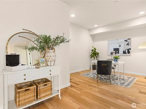 34324 SE Groshell Street, Snoqualmie WA 98065