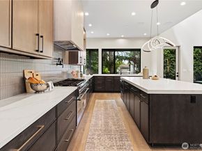 5515 108th Avenue NE, Kirkland WA 98033