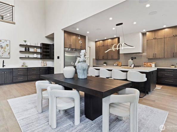5515 108th Avenue NE, Kirkland WA 98033