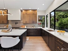 5515 108th Avenue NE, Kirkland WA 98033