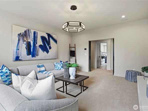 5515 108th Avenue NE, Kirkland WA 98033