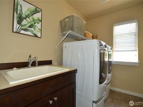 27719 NE 146th Way, Duvall WA 98019