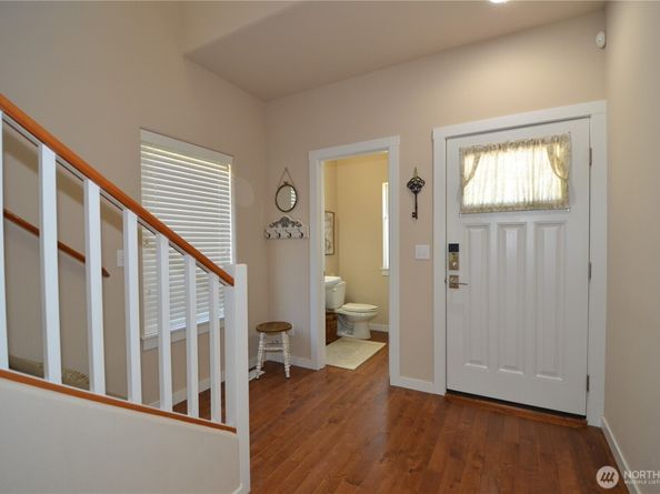 27719 NE 146th Way, Duvall WA 98019
