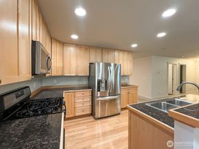 36523 SE Woody Creek Lane, Snoqualmie WA 98065