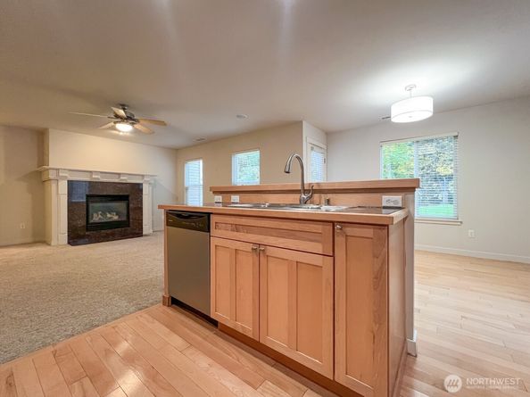 36523 SE Woody Creek Lane, Snoqualmie WA 98065