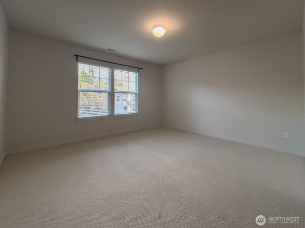 36523 SE Woody Creek Lane, Snoqualmie WA 98065