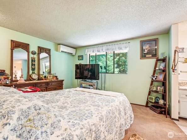 18818 181st Place NE, Woodinville WA 98077