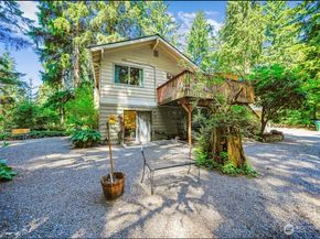 18818 181st Place NE, Woodinville WA 98077
