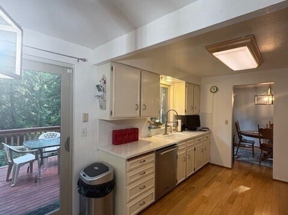 18818 181st Place NE, Woodinville WA 98077