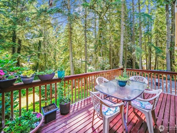 18818 181st Place NE, Woodinville WA 98077