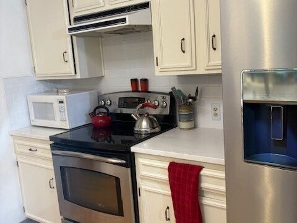 18818 181st Place NE, Woodinville WA 98077