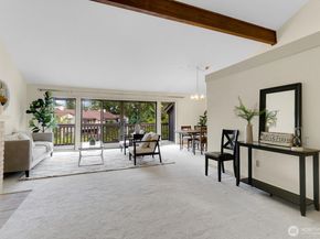 1541 NE 143rd Street H5, Seattle WA 98125