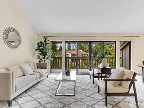 1541 NE 143rd Street H5, Seattle WA 98125