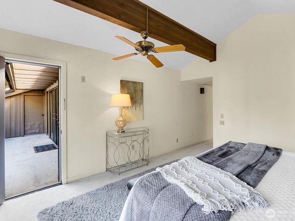 1541 NE 143rd Street H5, Seattle WA 98125