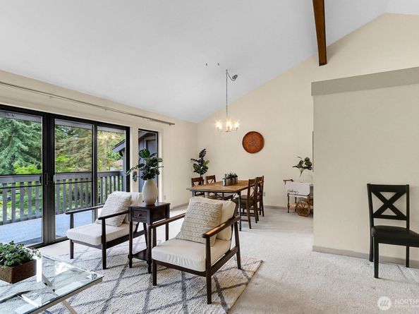 1541 NE 143rd Street H5, Seattle WA 98125