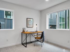 625 W Emerson Street, Seattle WA 98119