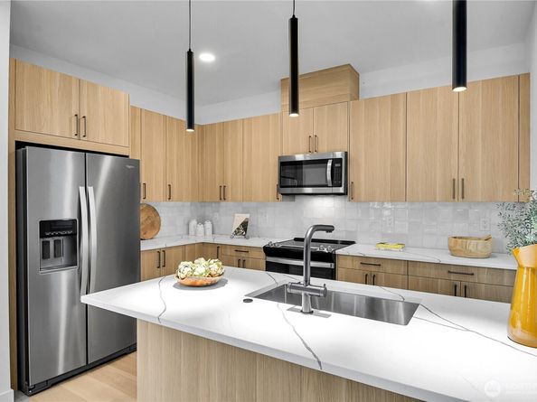 625 W Emerson Street, Seattle WA 98119