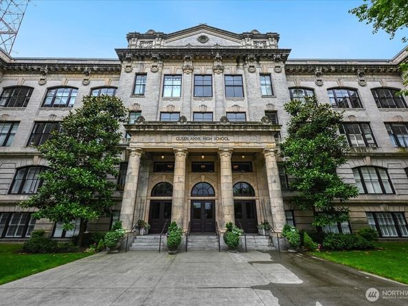 201 Galer Street 362, Seattle WA 98109