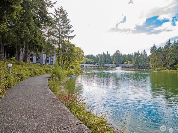 13838 NE 60th Street 165, Redmond WA 98052