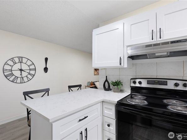 13838 NE 60th Street 165, Redmond WA 98052
