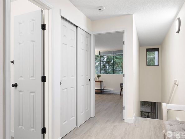 13838 NE 60th Street 165, Redmond WA 98052