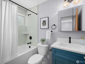 2311 N 135th Street B, Seattle WA 98133
