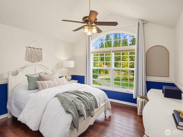 19239 184th Place NE, Woodinville WA 98077