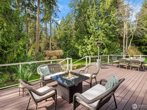 19239 184th Place NE, Woodinville WA 98077